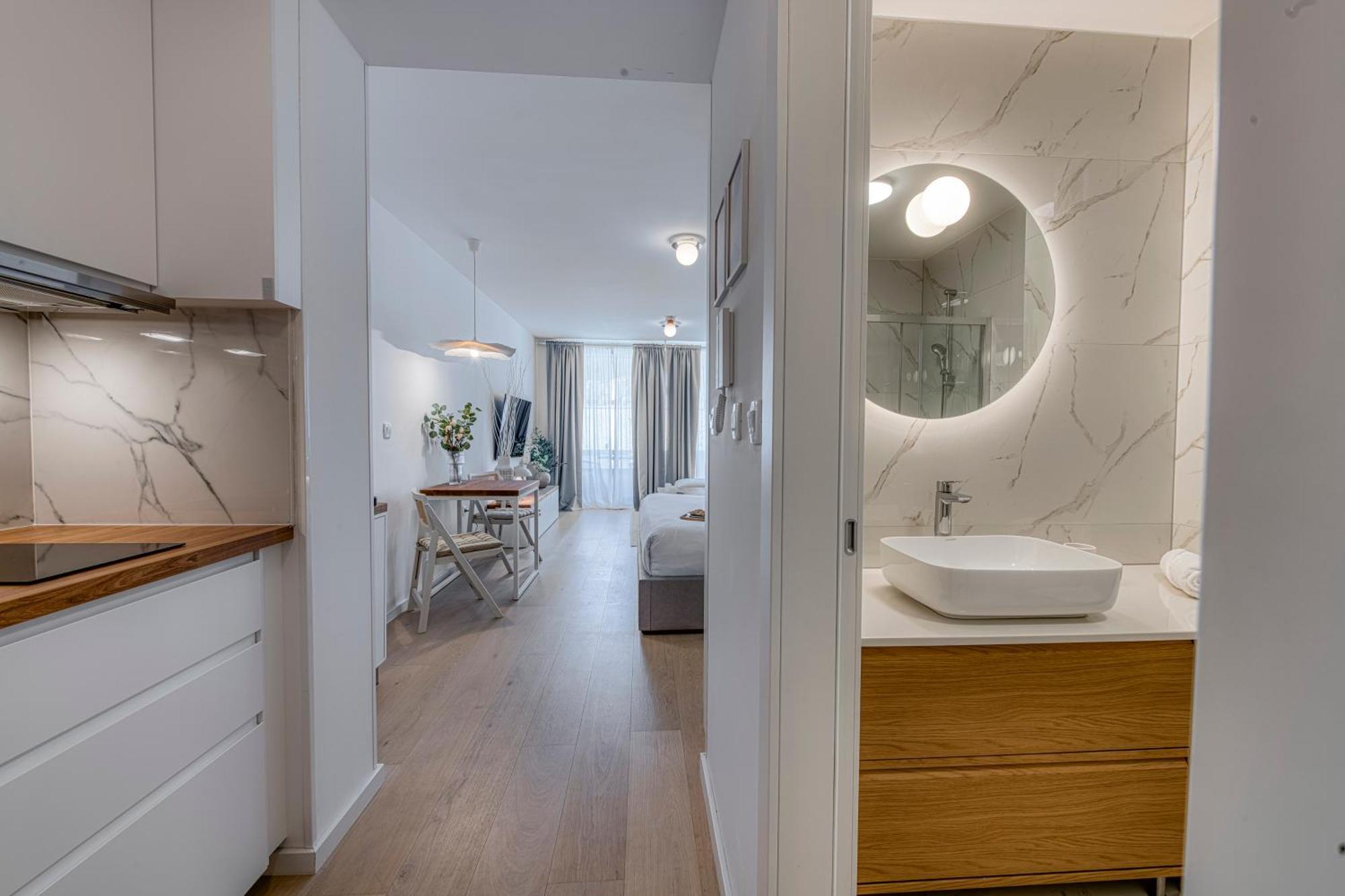 Nunas Luxury Port Residences *